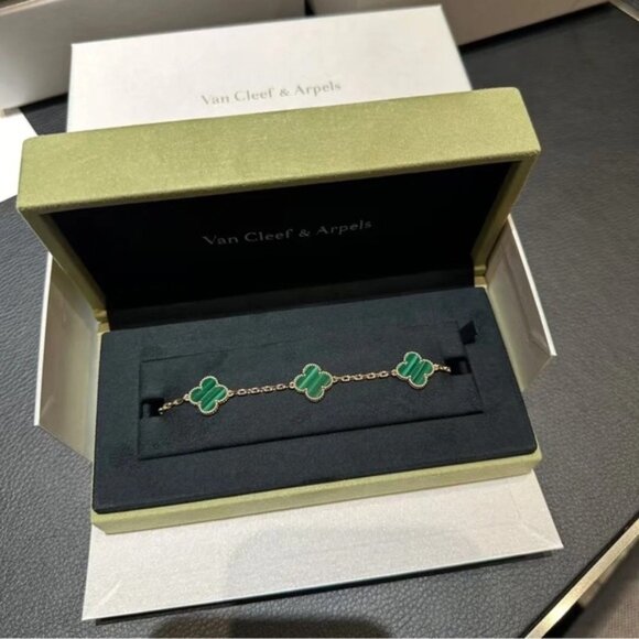 Authentic Van Cleef & Arpels Vintage Alhambra Bracelet - Picture 6 of 15